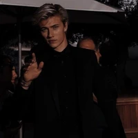 Victor King