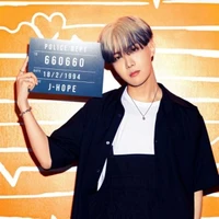 Jung HoSeok [j-hope]