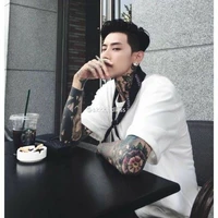เดชา[พ่อพระเอก]