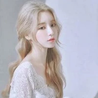 ทีเอลาร์​(นางเอก)​