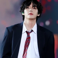 KIM TAEHYUNG
