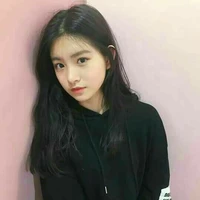 Little Heeyung (12 years old)