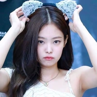 รีไวท์🤍