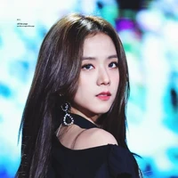 เอ็มม่า🖤