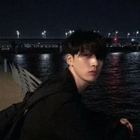 ชิคาระ/เพื่อนของพระเอก/คนที่ชอบแต่งตัว