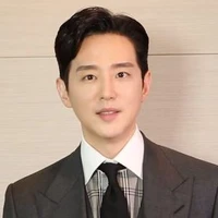 Anton(papah Aluna)