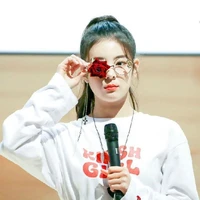 Lia (Hermana de Tae)