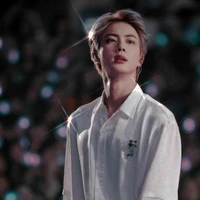 kim seokjin🧡
