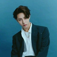 HUANG RENJUN
