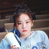 พิสา(พี่สาวนางเอก)