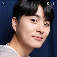 Mr Kim