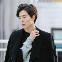 ทิกร(พ่อพระเอก)