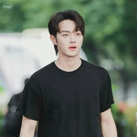 เบส(พระรอง)