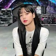 lisa 💙 (popular )