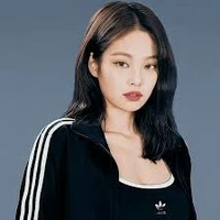 jennie 💙 (popular )