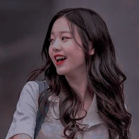 Sisca Kelly Volltury