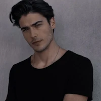 Lucas D