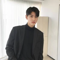 โนวอนโฮ:ลูกน้องคนสนิทพระเอก