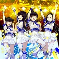 4 สาว