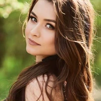 Ella Milan