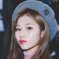 Jisoo mom