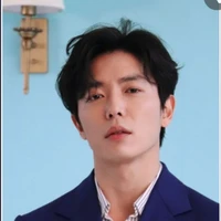 พ่อ(นายเอก)