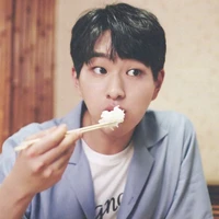 Lee Jinki ( Stage name Onew)