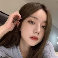 พลอย