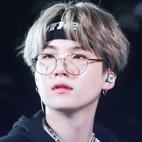 Min yoongi / suga
