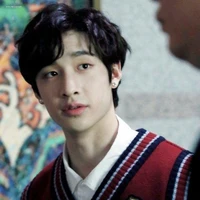 BANG CHAN (19 years)