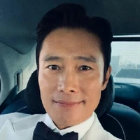 Tn. Yoria Clarya (grandpa lisa)