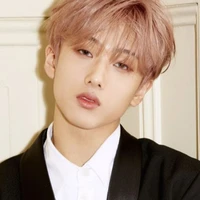 Jisung Davies