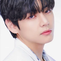 kim taehyung