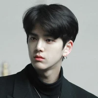 มาร์ค (เพื่อนพ.อ)