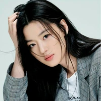 Jun Ji Hyun Edward [ Mom ]
