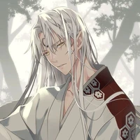 โม่อี๋หยาง//(??)+(เทพ)+//นายเอก😂