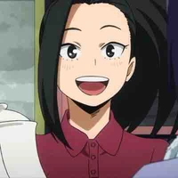 Momo yaoyorozu 