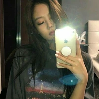 Jennie Kim ( Nini )