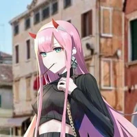 Sis Kavii(Head of flirting dep.)