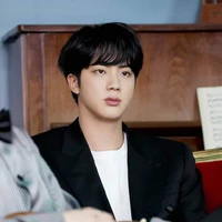 kim seokjin