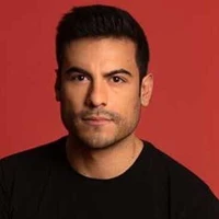 Carlos Rivera (nov de cynthia)