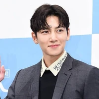 Mr Kim