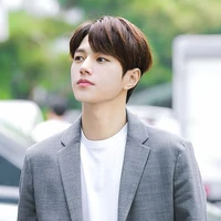 Manager Lee