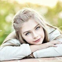 Sofia Castilho( pai Vladimir 11anos)