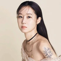 Gong Hyo jin(mama)