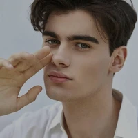 Drake Matias Sebastián(ml brother)