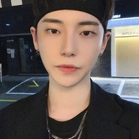 เมษ(เพื่อนพระเอก)