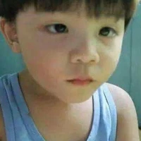 Suga(8 años)