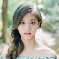 Tiara manoban (kk tiri)