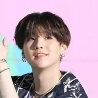 เฮียกิ~พี่นางเอก